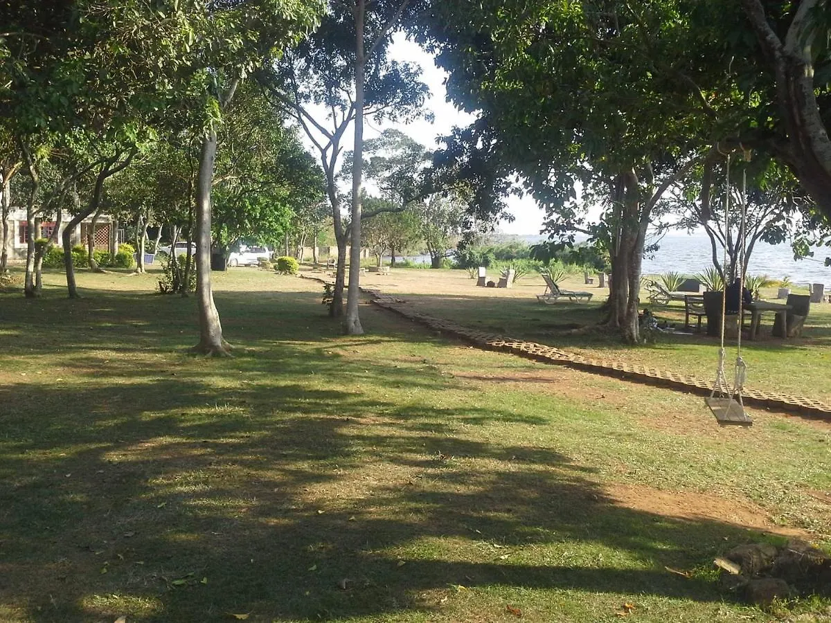 Sundiata Beach Resort Entebbe 0*,