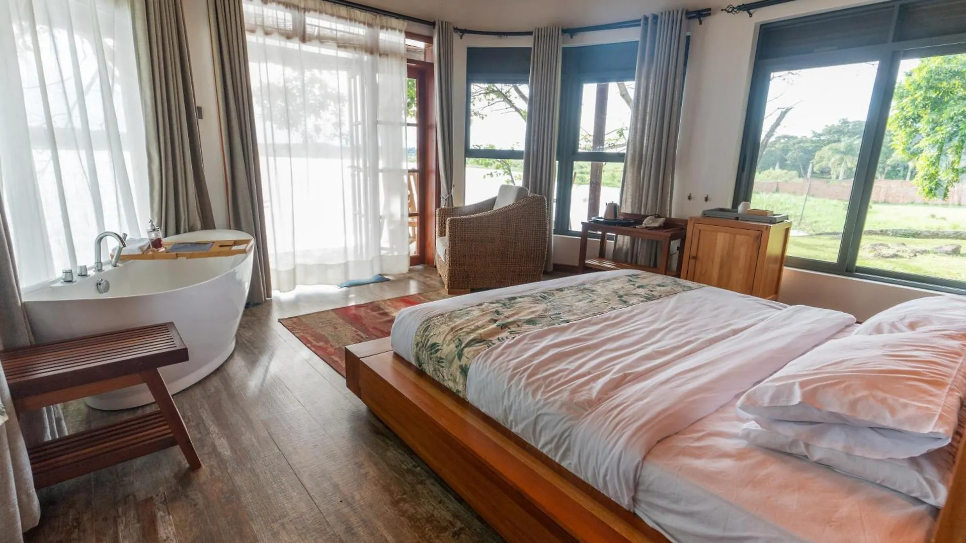 Sundiata Beach Resort Entebbe 0*,  Uganda